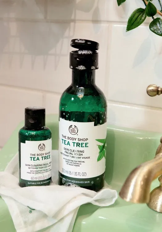 The Bodyshop Tea Tree Skin Clearing Facial Wash